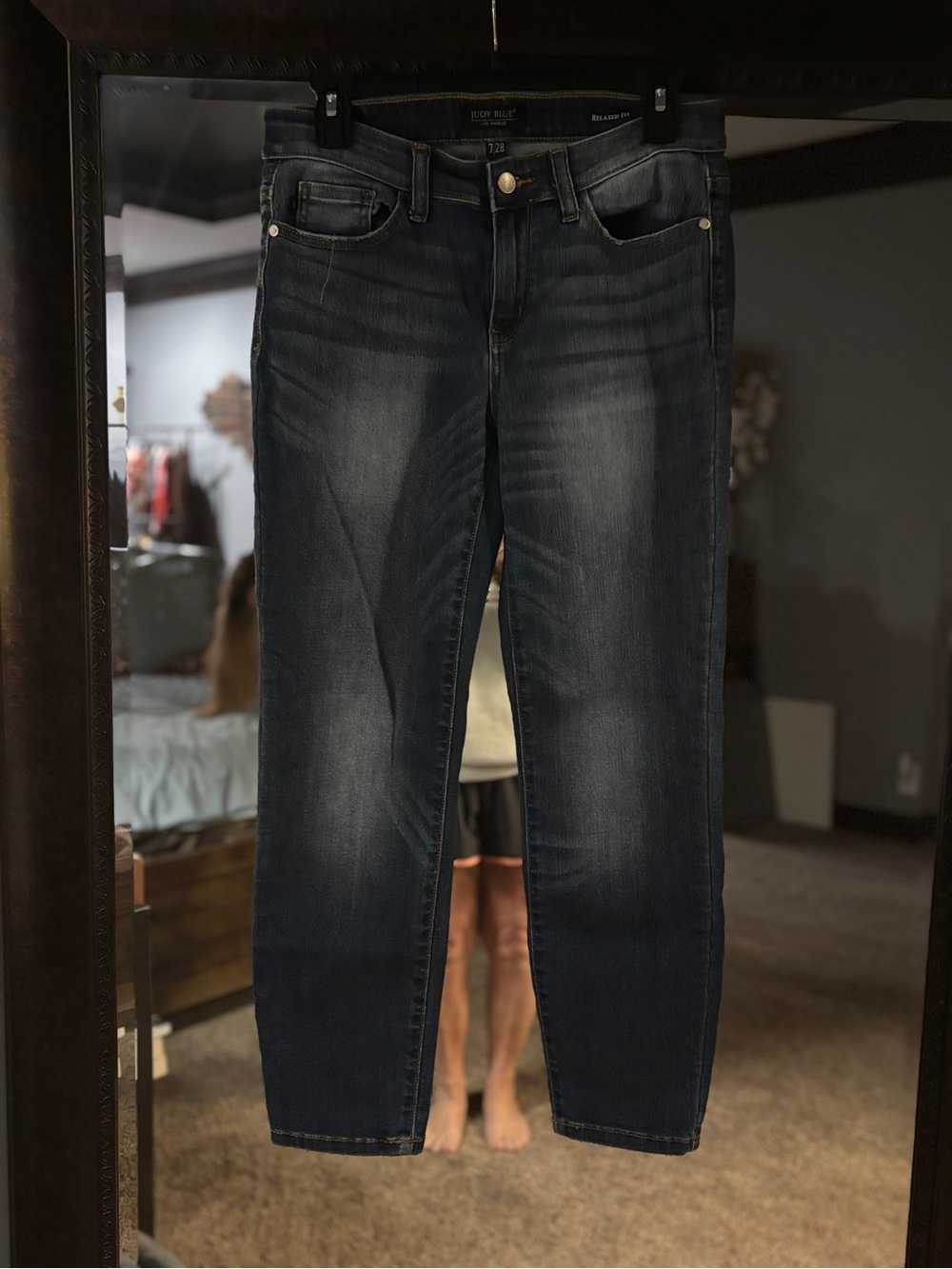 Judy Blue Dark Blue Ankle Crop Jeans